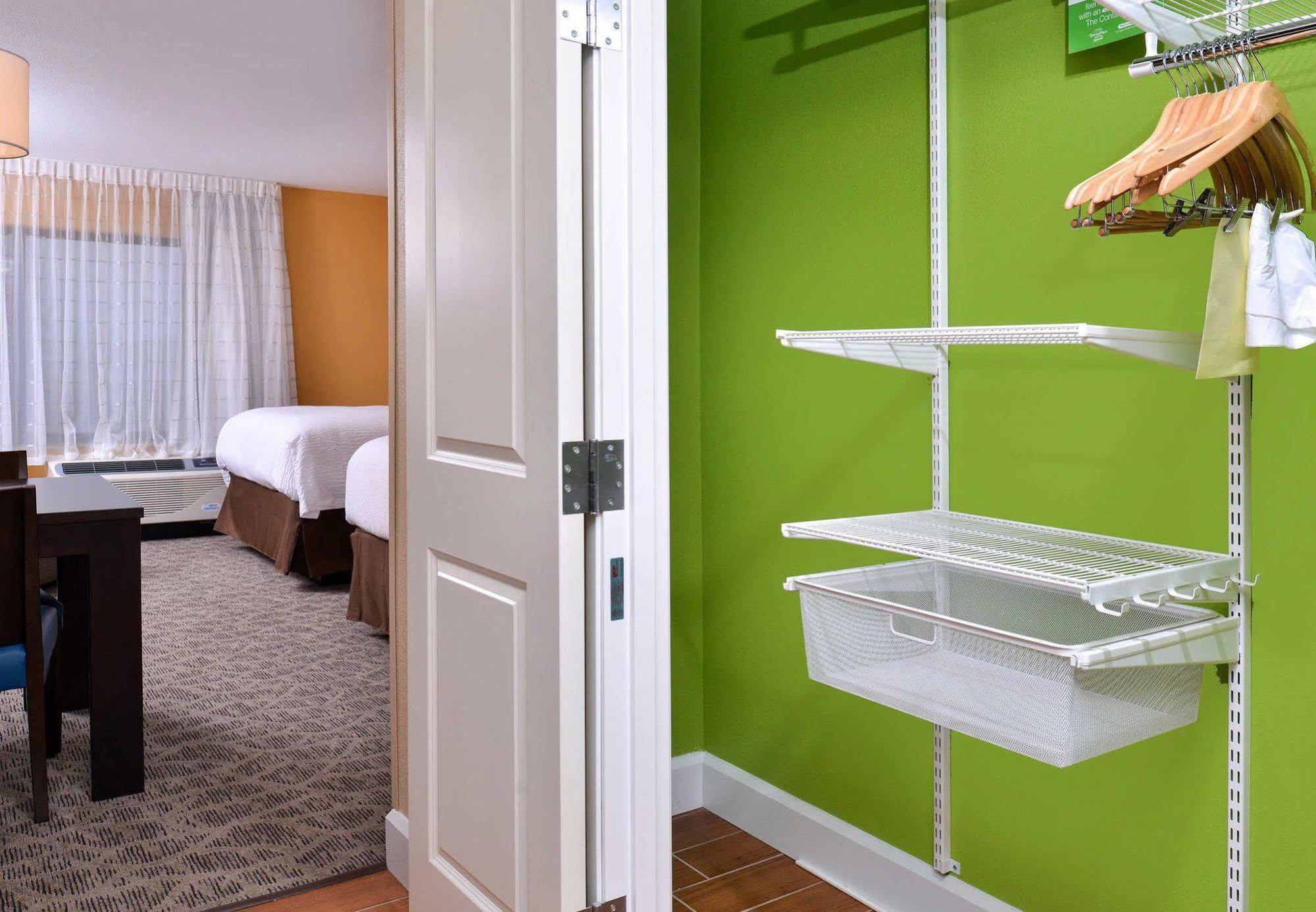 Towneplace Suites By Marriott Detroit Commerce Commerce Township Extérieur photo